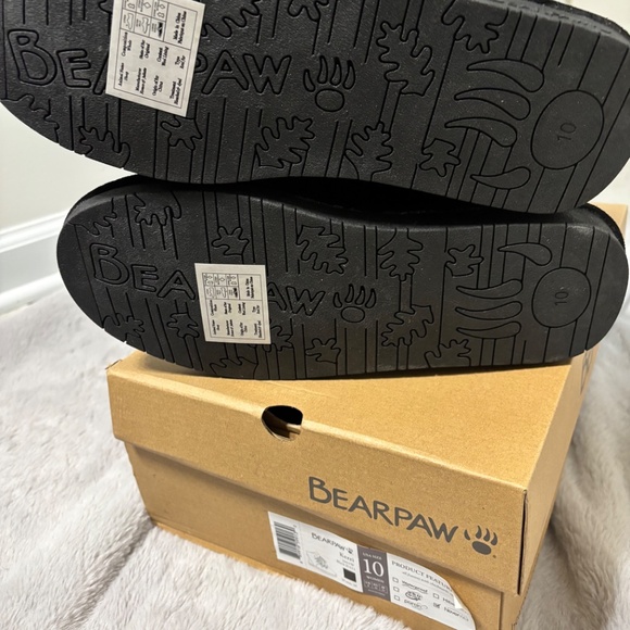 Bearpaw Black Booties - Picture 4 of 5
